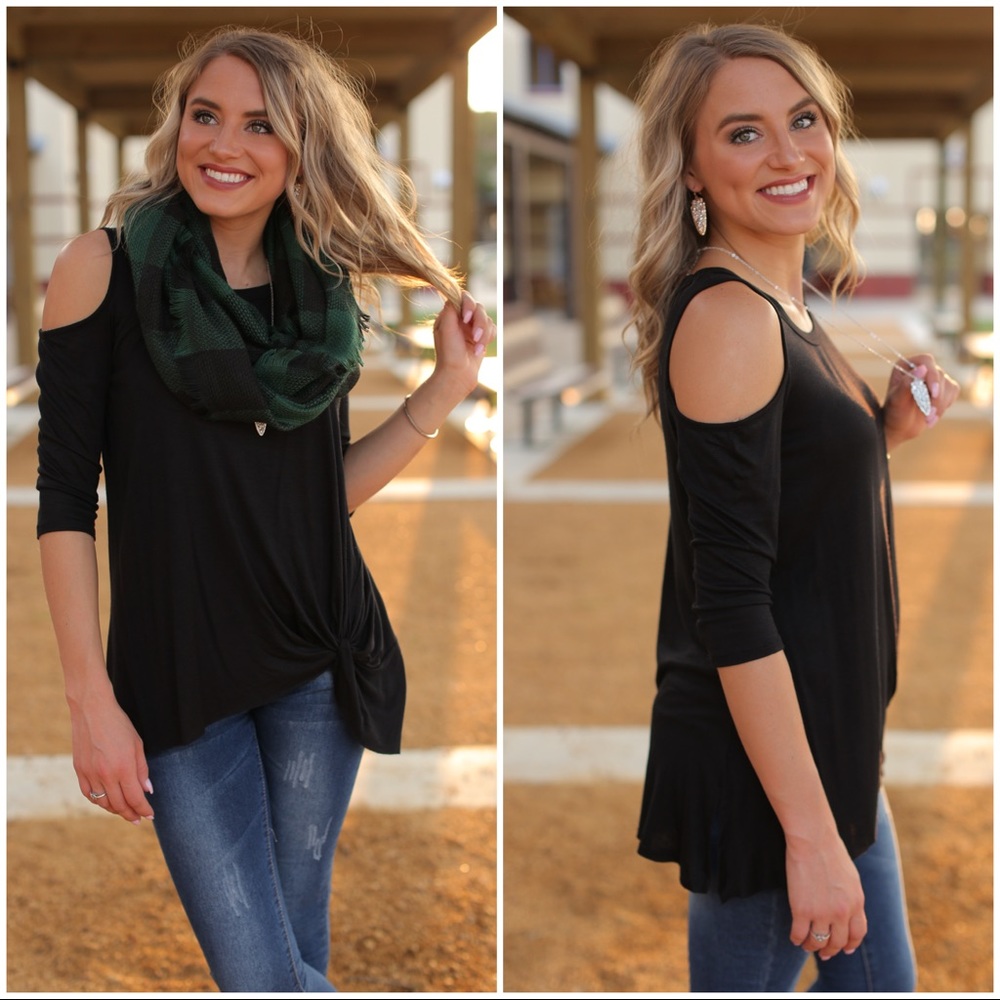 ✨LAST ONE✨Black Cold Shoulder Knot Front Tunic - Picture 2 of 2